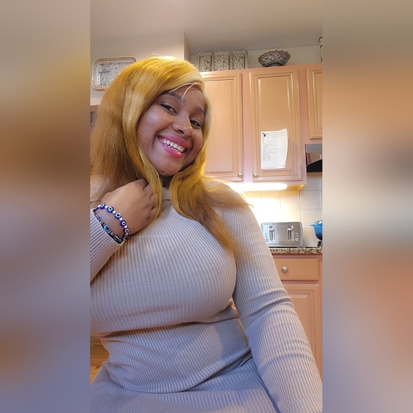 @Luxalldayllc is 🥵live boujees Sharing 🔥🔥🔥 Super Luxurious Handbags and More - Picture 17 of 17